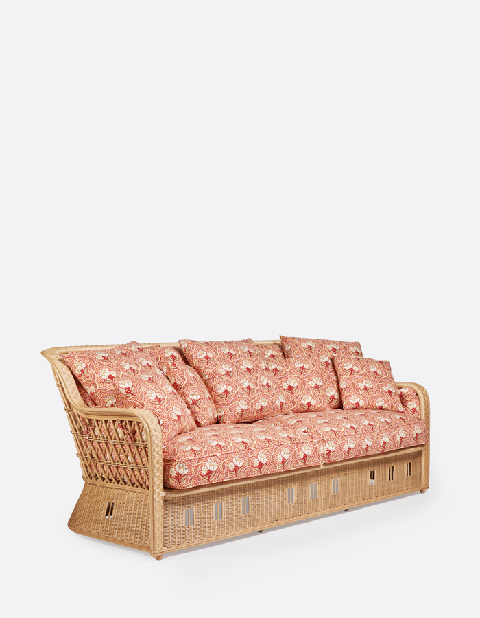 Crochet_sofa_Tea_230_side_G1352