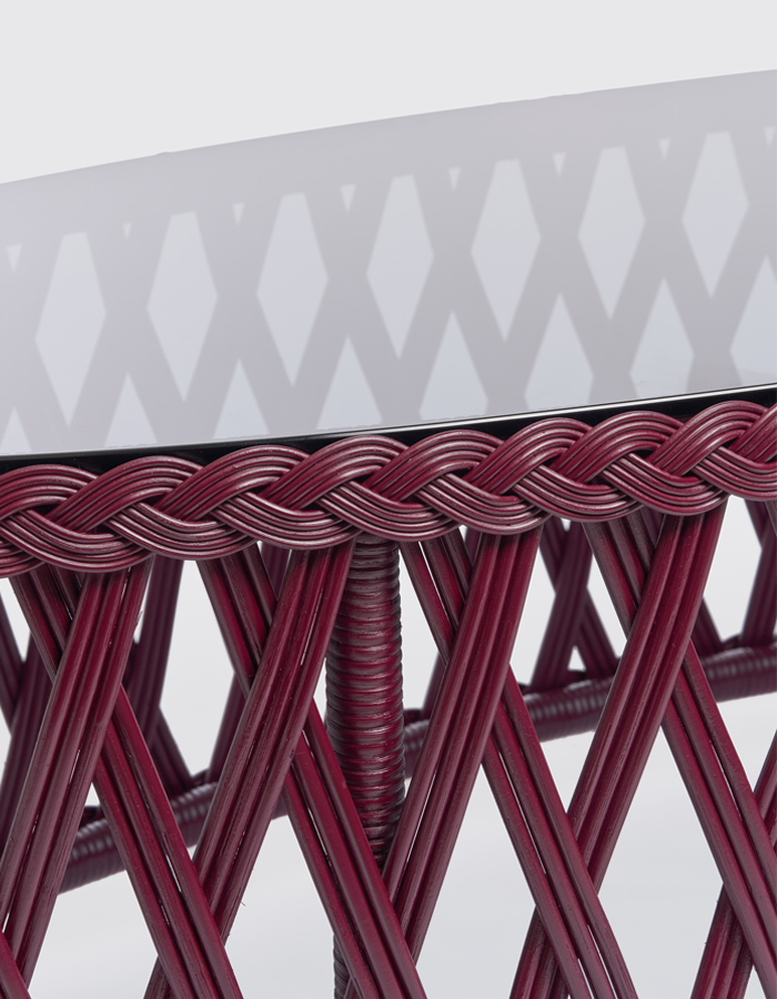 Embassy_coffeetable_aubergine_detail3_G5456