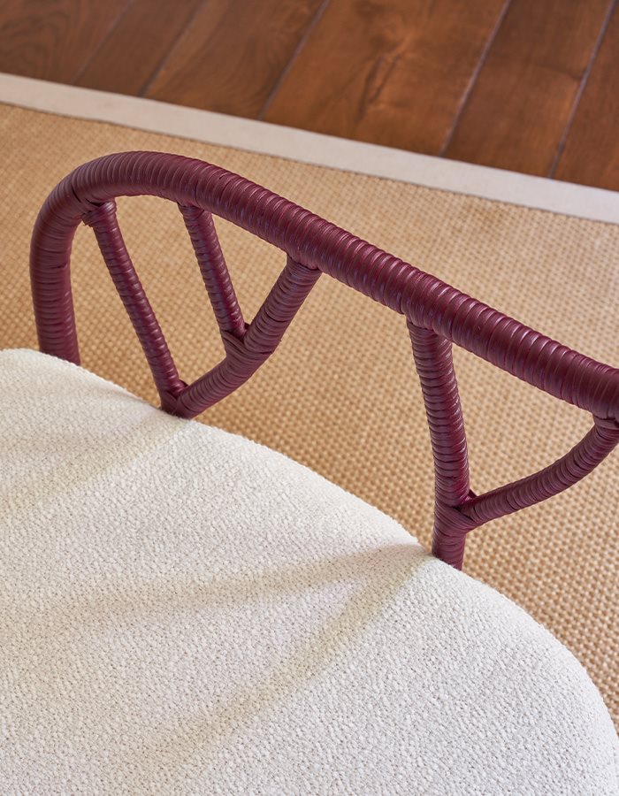 FSXBONACINA_Antonia_Armchair_Aubergine_Detail_02_G9335