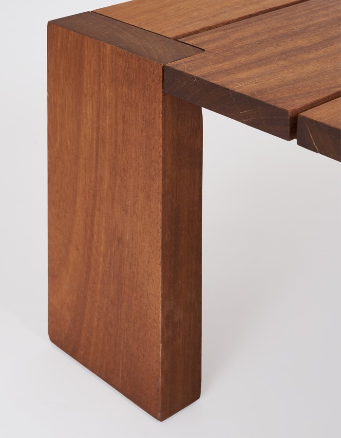 Pallet_100_CoffeeTable_Detail_01_G7910