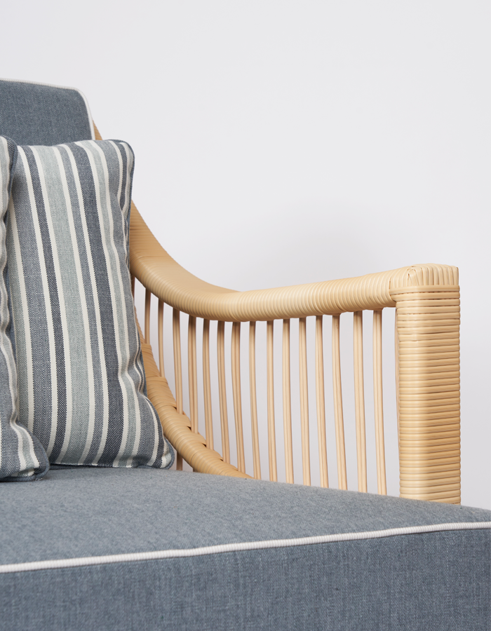 Talide_Sofa_Out_Nude_Detail_02_G1637